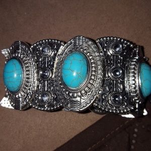 Turquoise and silver bracelet